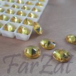 Cristale Swarovski rotunde 10 mm light topaz (226) - imagine 3