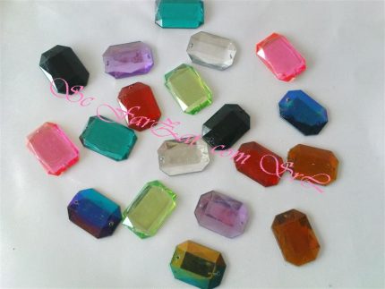 Pietre de cusut dreptunghi de 18 x 25 mm cod 9