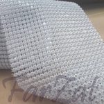 Banda alba cu cristale