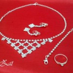 Set colier cu strasuri cod 52