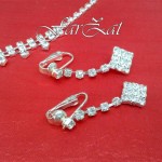 Set colier si cercei cu strasuri cod 36