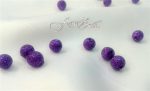 Margele plastic cu sclipici mov