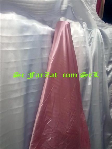 Saten lucios plamaniu