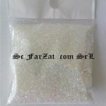 Sclipici alb cu reflexe aurora boreala spre roz