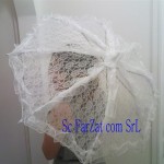 Umbrela alba din dantela cu volanase cod 19