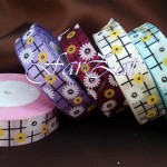 Banda saten cu flori 4 cm - 45 metri