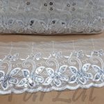 Aplicatie brodata cu paiete