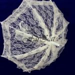 Umbrela dantela alba cu volanase ivoar Cod 19
