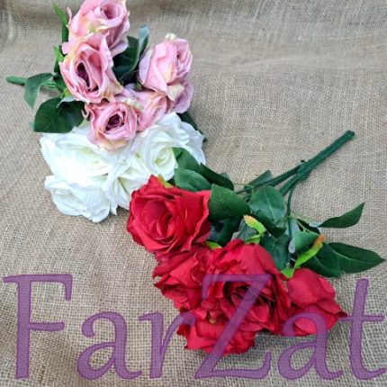 Buchet cu trandafiri artificiali - Cod 12