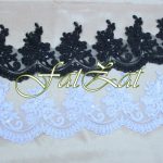 Broderie pe organza - alb, negru