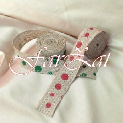 Iuta decorativa cu buline