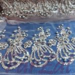 Aplicatie pe tiul cu perle si sclipici - imagine 2