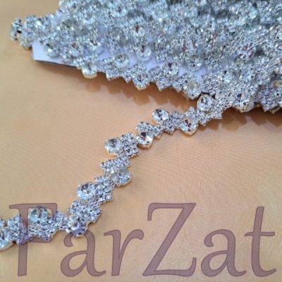 Aplicatie cu strasuri alb cristal